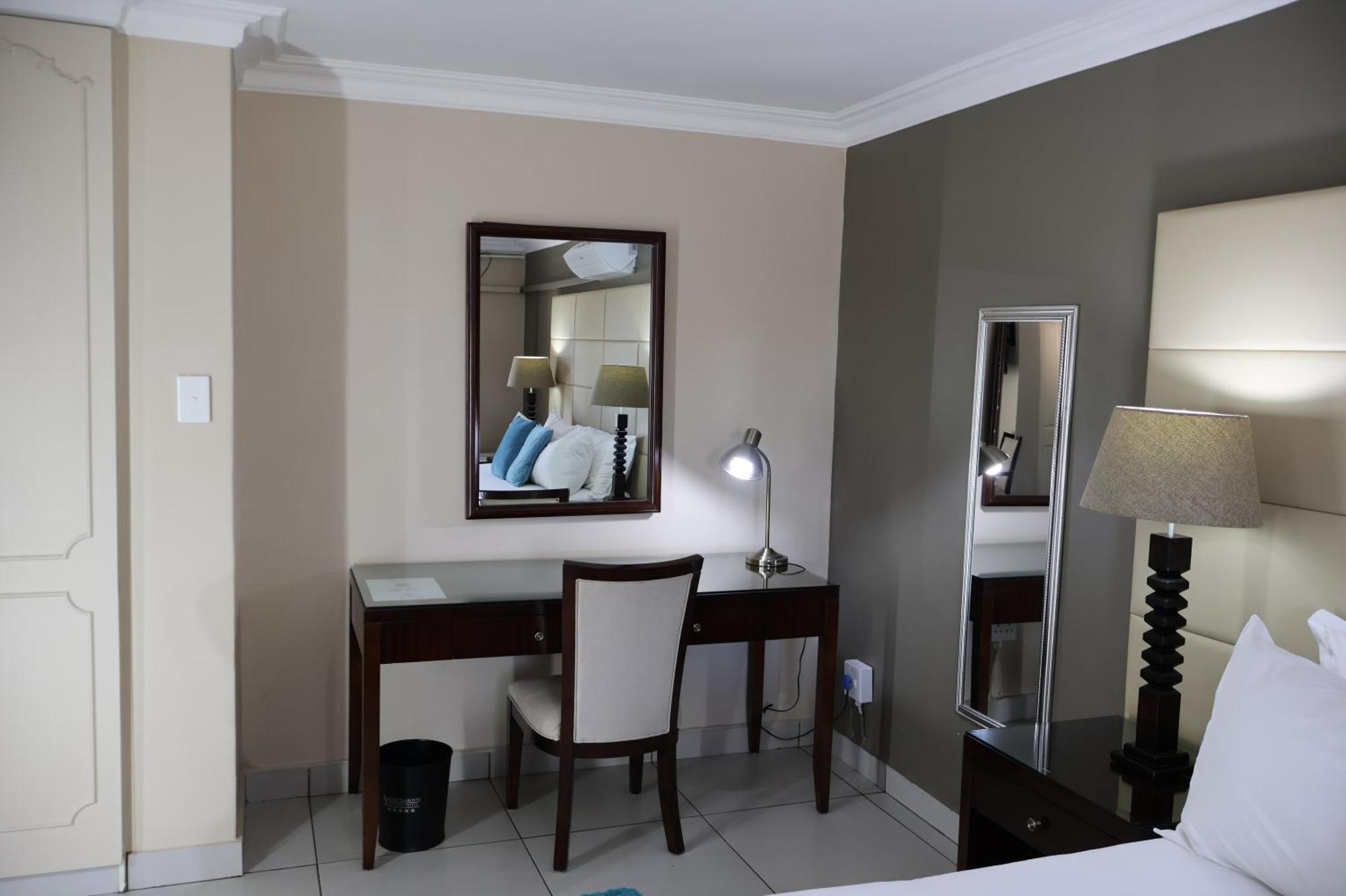 Airport Gardens Boutique Hotel Boksburg Εξωτερικό φωτογραφία